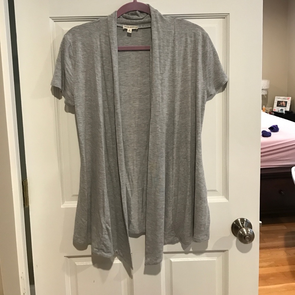 Short sleeve cardigan
