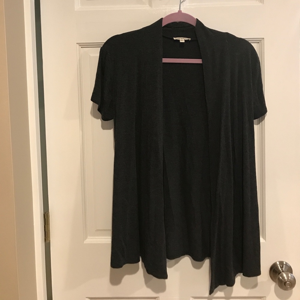 Short sleeve cardigan