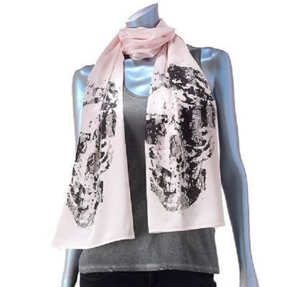 Rock & Republic Gray Tank Top and Scull Scarf NWT