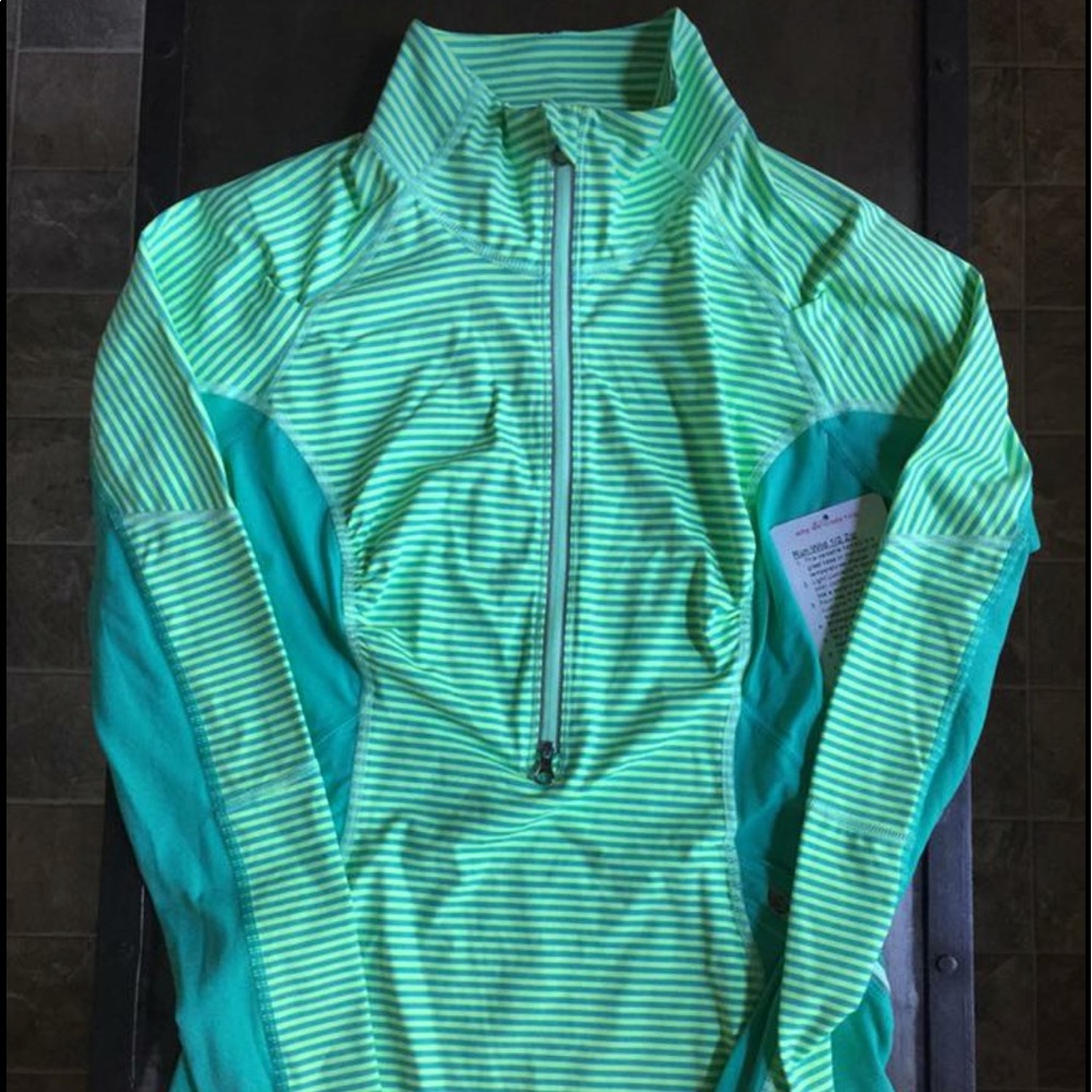 VEUC Bali Breeze Run Wild 1/2 zip
