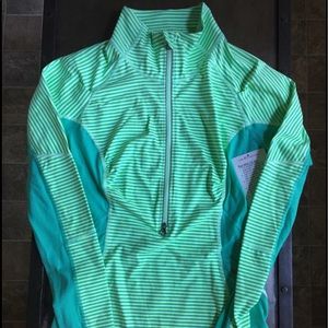 VEUC Bali Breeze Run Wild 1/2 zip