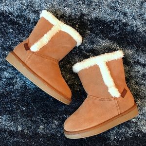 NWT Stride Rite Arabella Chestnut Toddler Boot