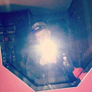 Meet your Posher, Aaron