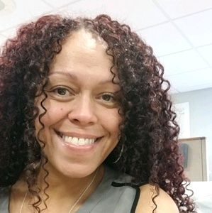 Meet your Posher, Ivelisse