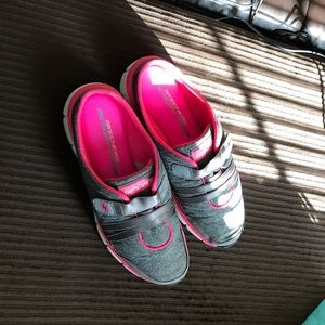 Skechers memory foam tennis