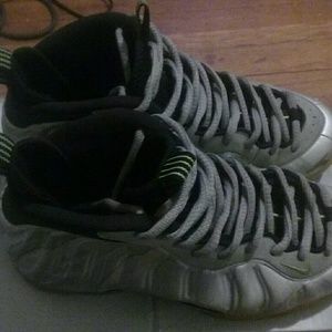 Silver and green foamposite size 9