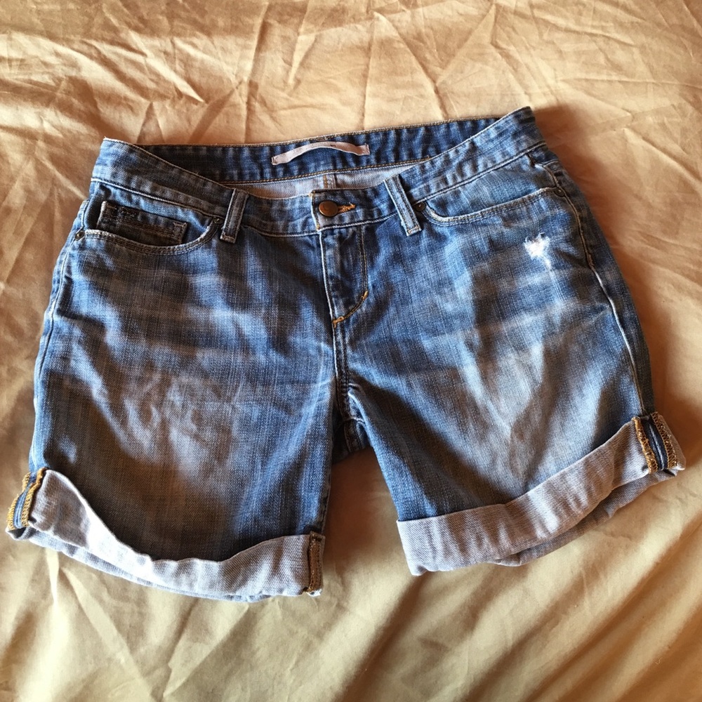 Size 26 joes cuff shorts