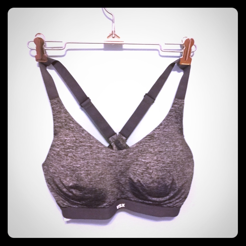 34C lightweight VSX Victoria's Secret Sports Bra