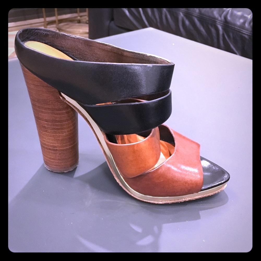 Rebecca Minkoff Wood Heel Black/Tan Wedges // 7