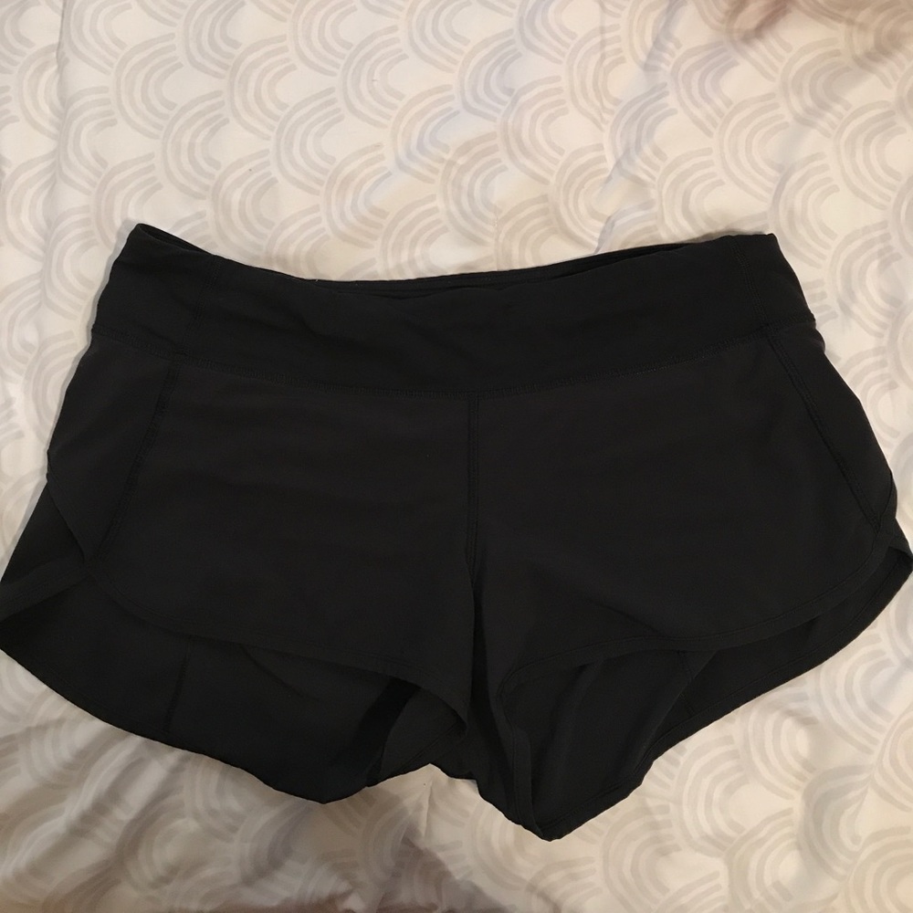 Lululemon speed up short 2.5"