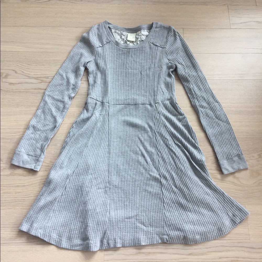 Grey dress