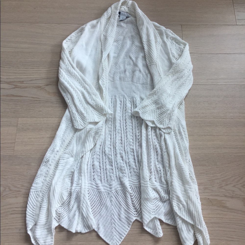 Cream / Off White Cardigan