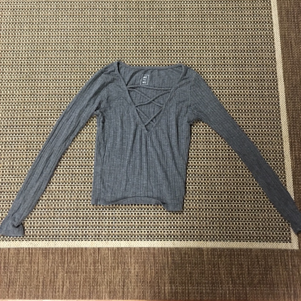 Me to we long sleeve crop top