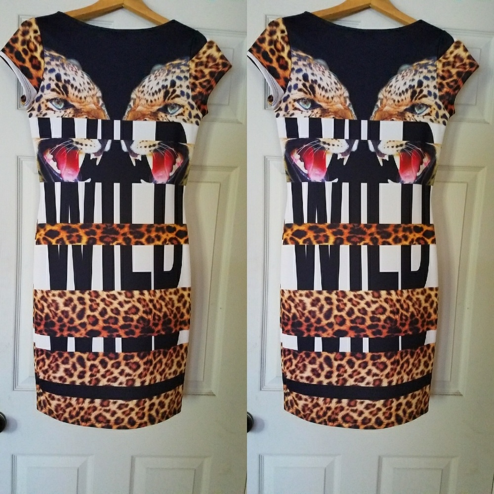 Short sleeve dress