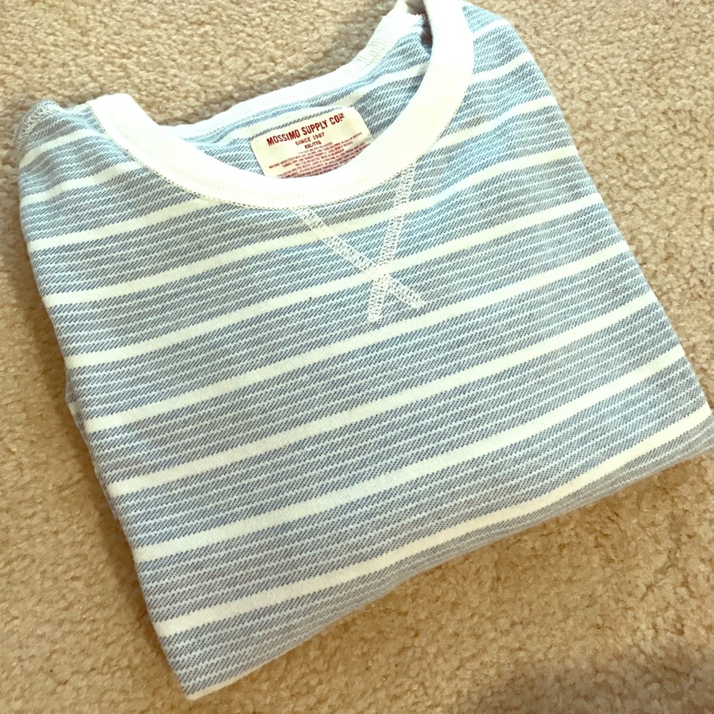 Mossimo Long-Sleeve Tee