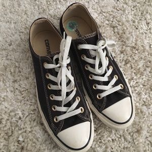 Rare Black converse low tops