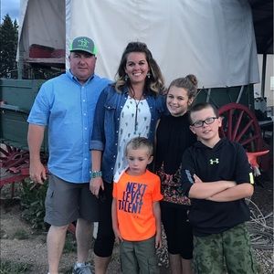 Meet your Posher, Dori