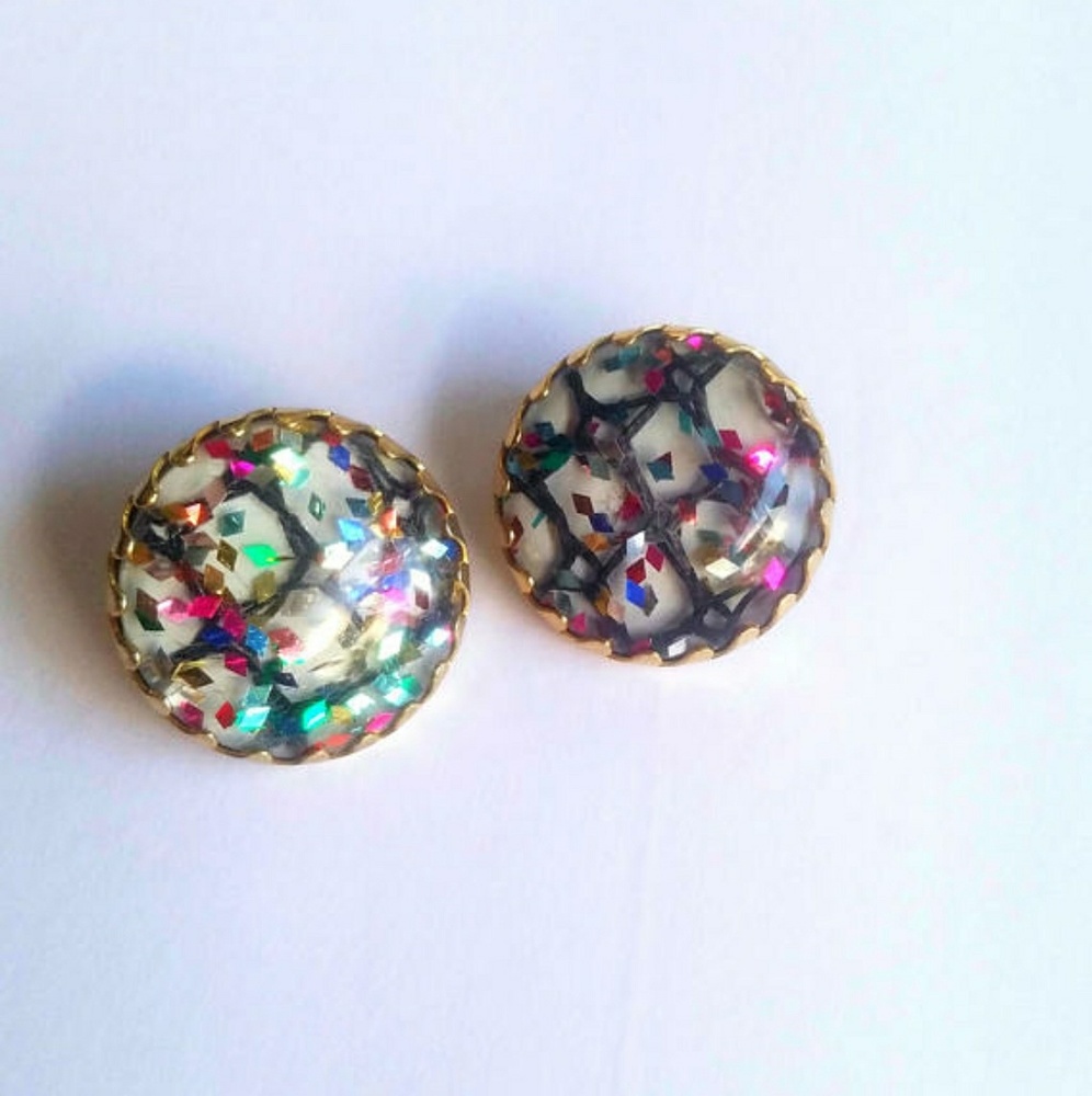 Vintage lucite rainbow confetti glitter earrings
