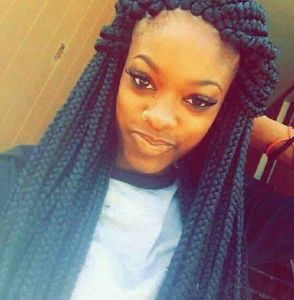 Meet your Posher, Demeka