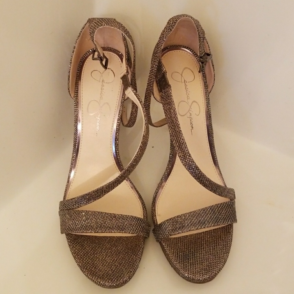 Strappy high heeled sandal