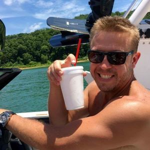 Meet your Posher, Nicholas