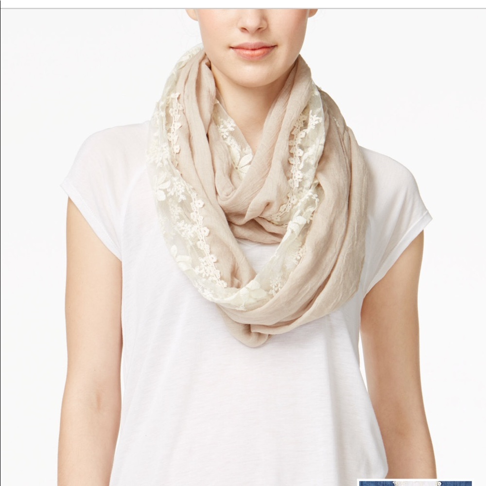 Infinity loop scarf - Picture 2 of 4