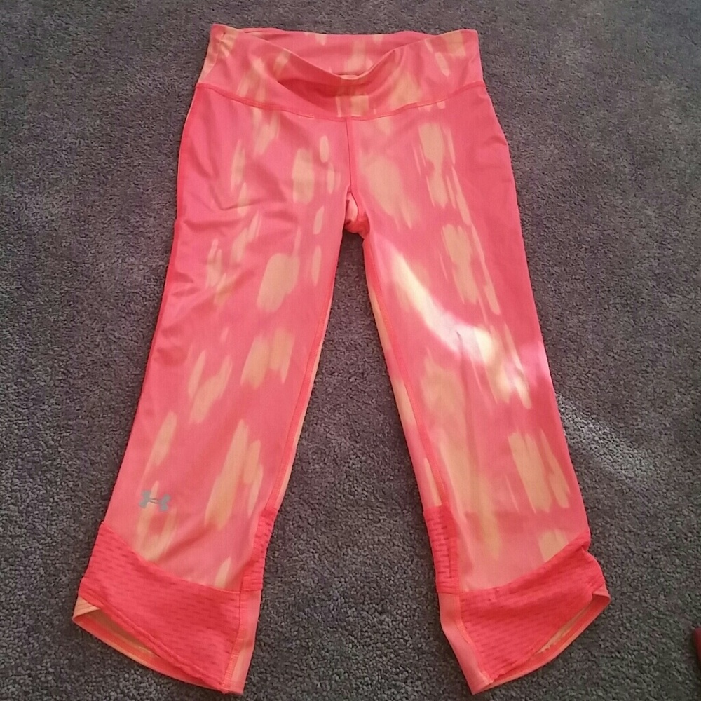 Under armour cropped leggings