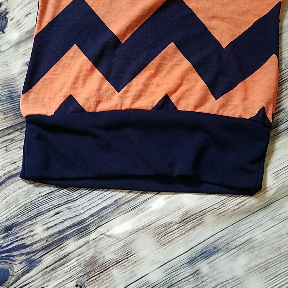 Beautiful dress too casual top. - Picture 4 of 6