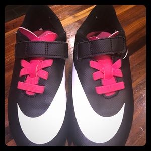 Girls Nike soccer cleats