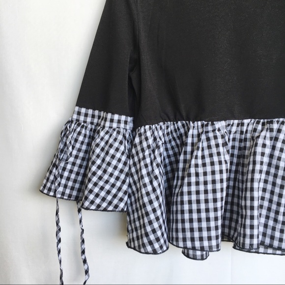 LAST 1! Bell sleeve gingham blouse - Picture 5 of 5