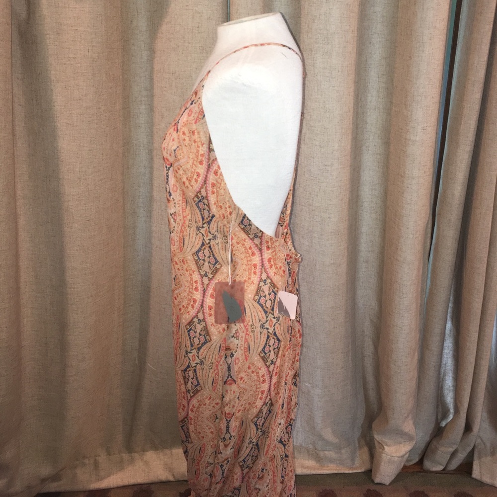 FOREVER 21 DRESS - Picture 5 of 6