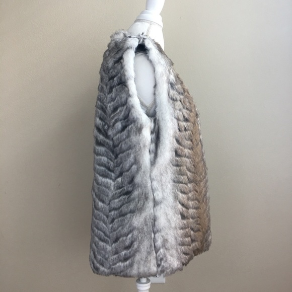 Buffalo David Bitton Faux Fur Vest - Picture 3 of 8