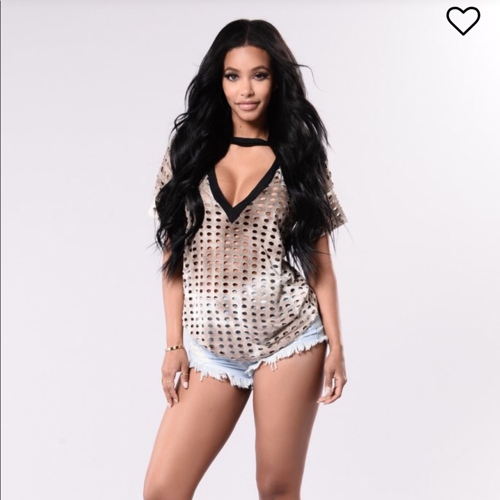 Cut-Out, Toupe T-Shirt