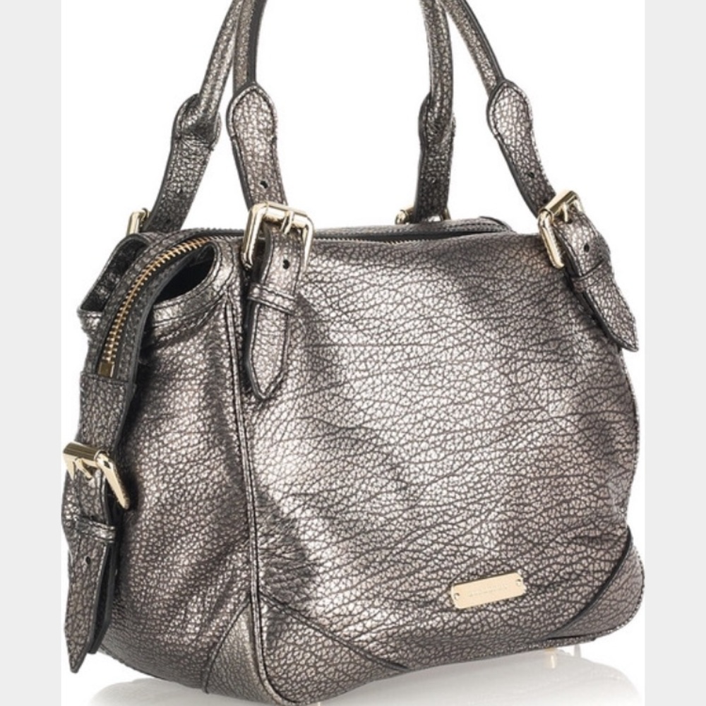 ❌SOLD❌ Burberry metallic pebble leather tote