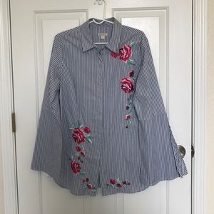 Merona bell sleeves blue strips shirt embroidered Merona bell sleeves blue strips shirt embroidered
