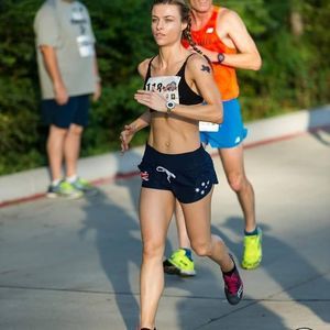 Meet your Posher, Leanne