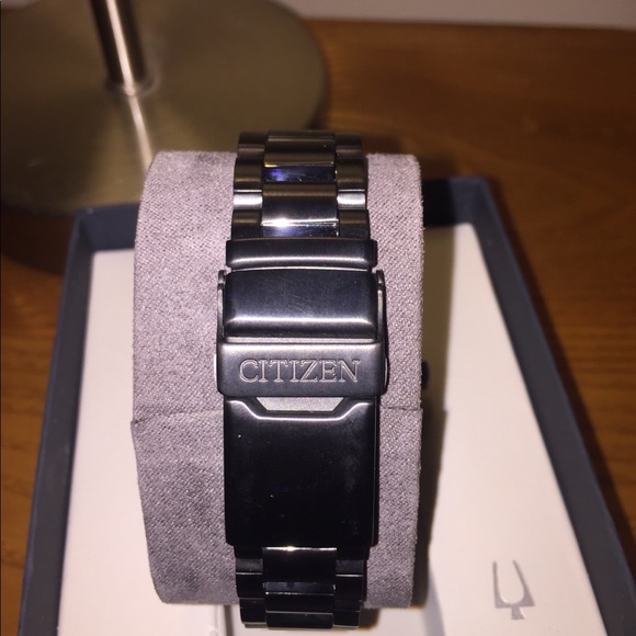 Men’s Citizen Nighthawk A-T - Picture 3 of 5