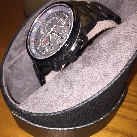 Men’s Citizen Nighthawk A-T - Picture 4 of 5