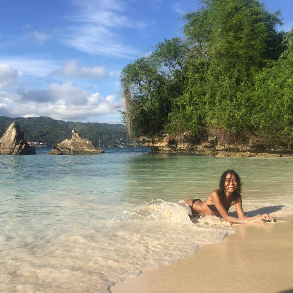 Meet your Posher, Laura