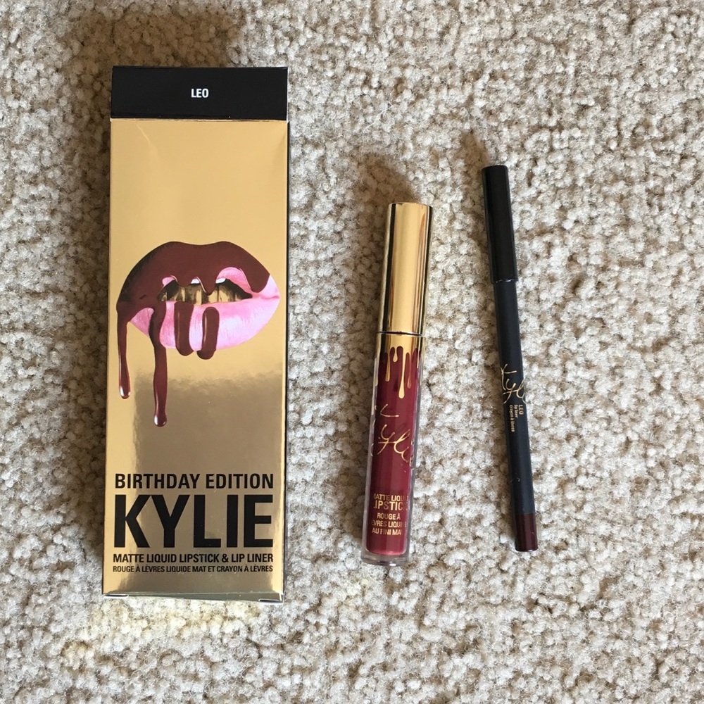 Kylie Birthday Edition Matte Lip Kit in Leo