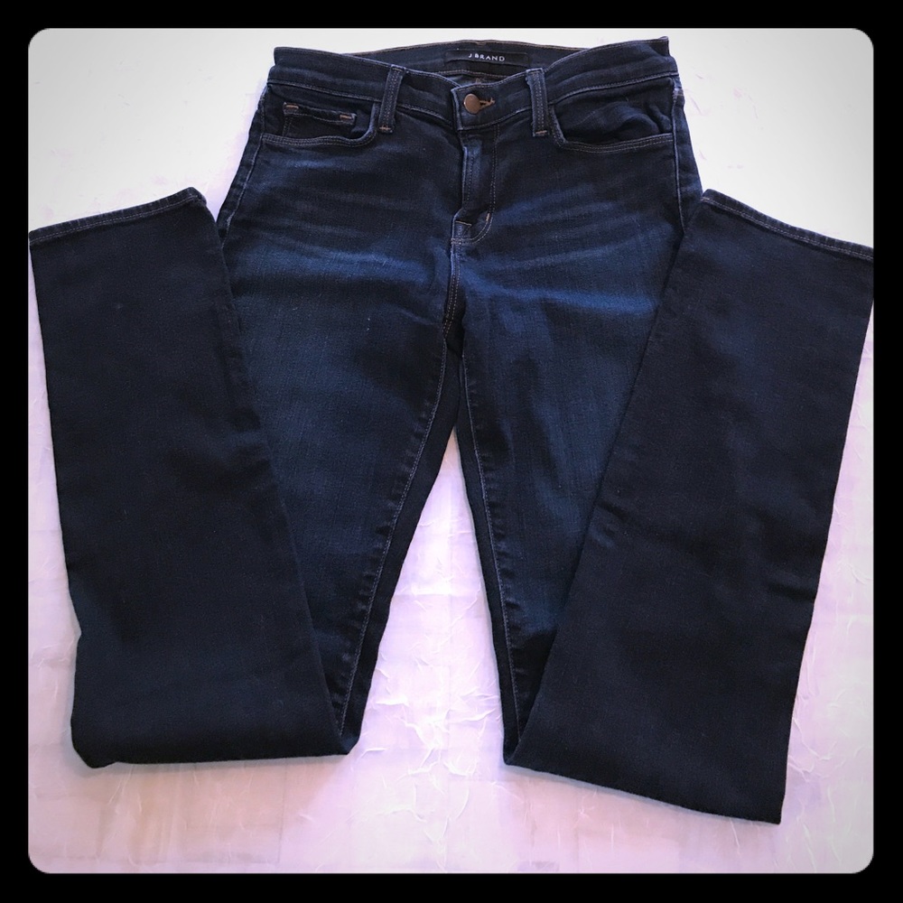 J Brand Mid Rise Rail straight/skinny Jeans