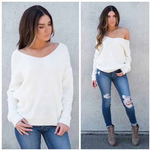 New ivory twist back oversized sweater - Picture 3 of 4