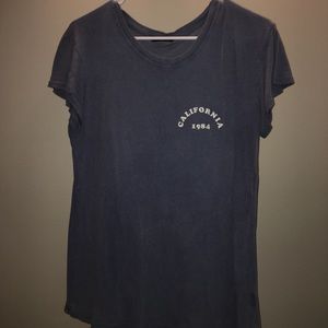 BRANDY MELVILLE TSHIRT