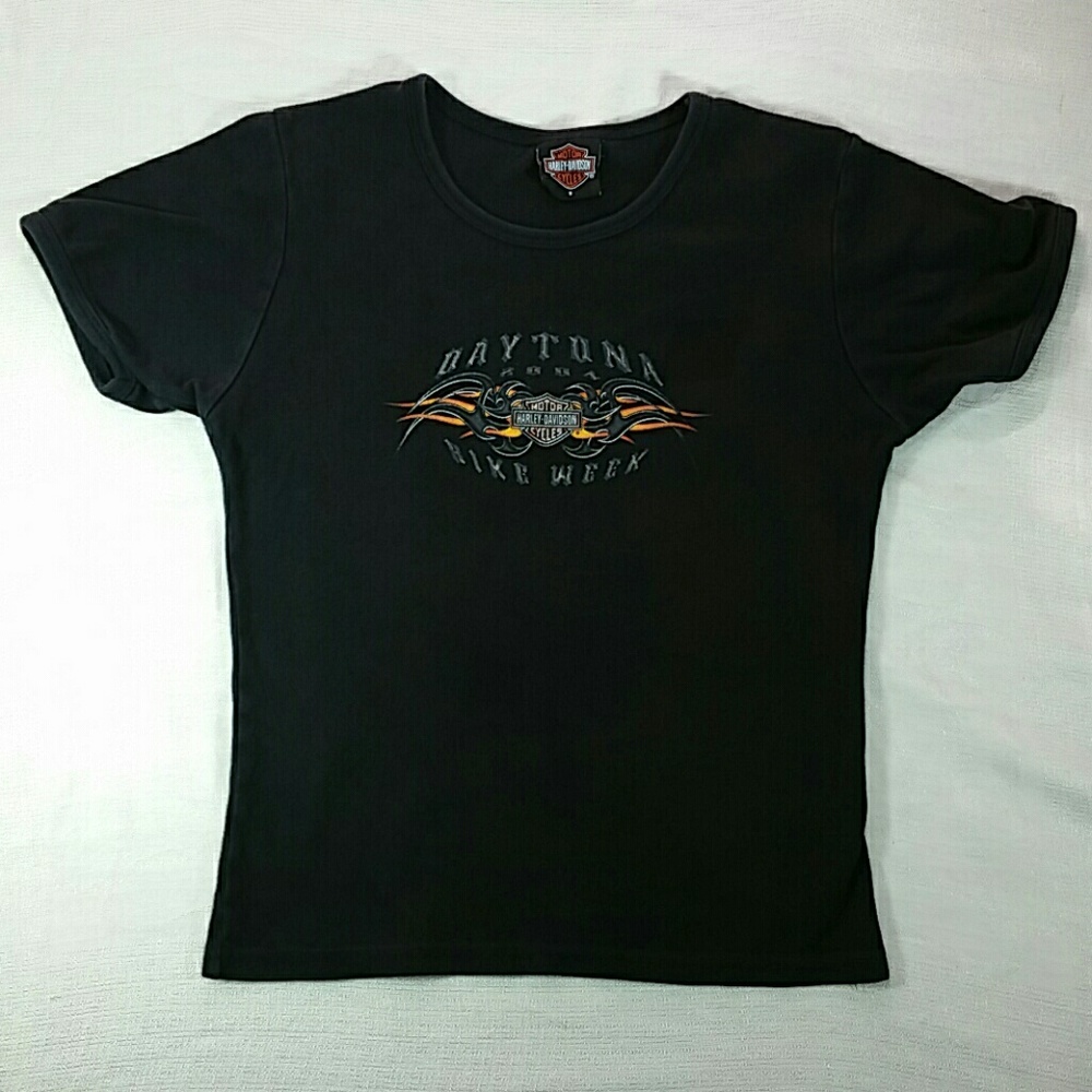 Short sleeve Harley shirt.