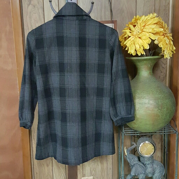 Jacket - Picture 2 of 5