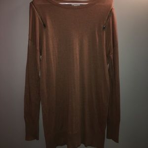 BROWN TUNIC / LIGHTLY WORN / $25