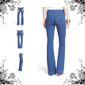 {Free People} NWOT Stretch Flare Jeans {Free People} NWOT Stretch Flare Jeans