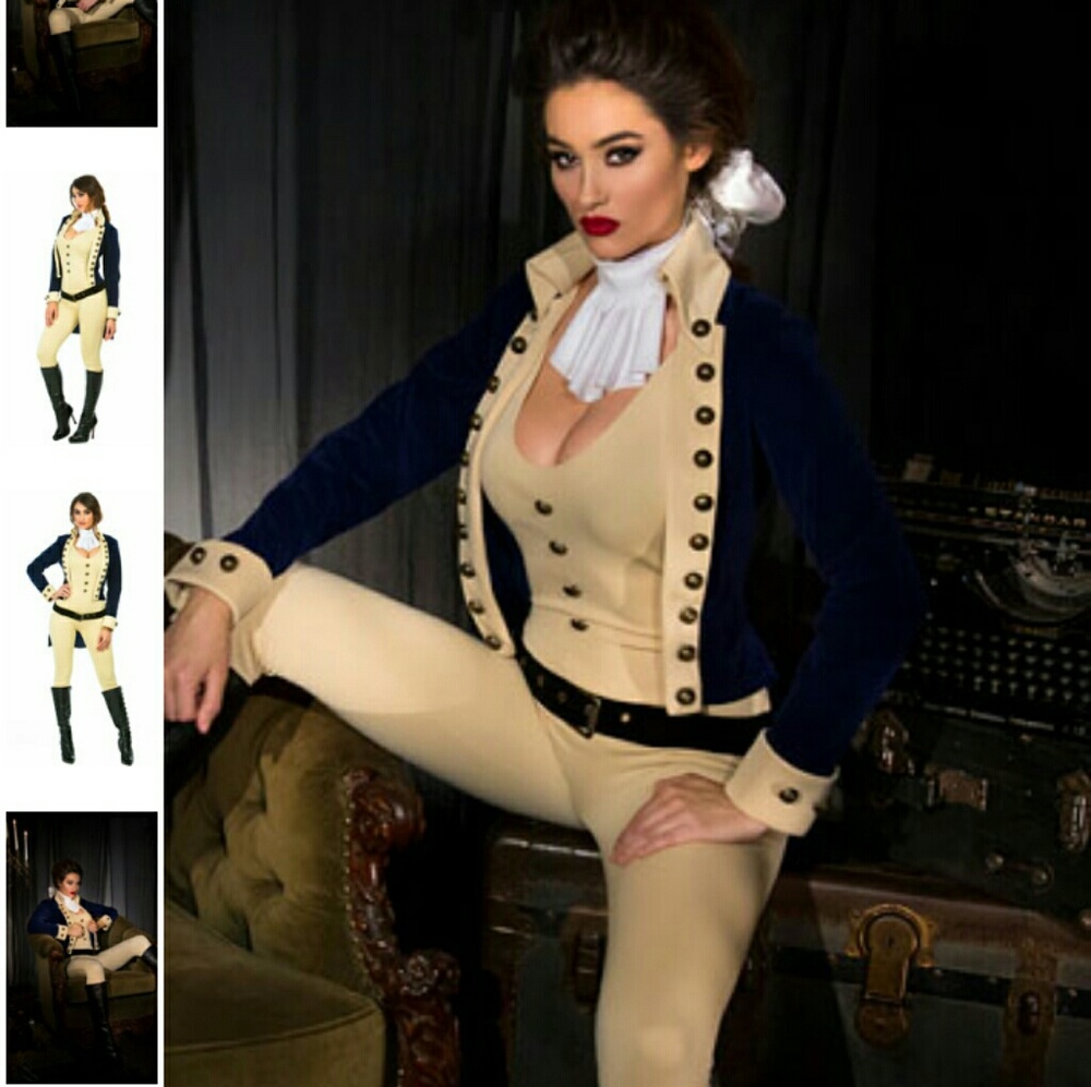 Trade/Sexy Allie Hamilton Costume