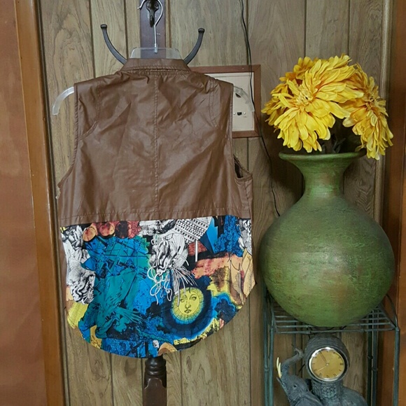 Brown and multi colored vest - Picture 2 of 5
