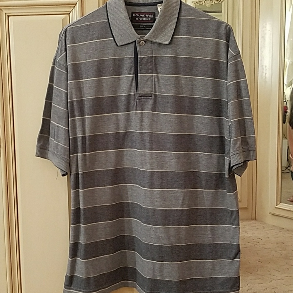 Men's short sleeve pull over